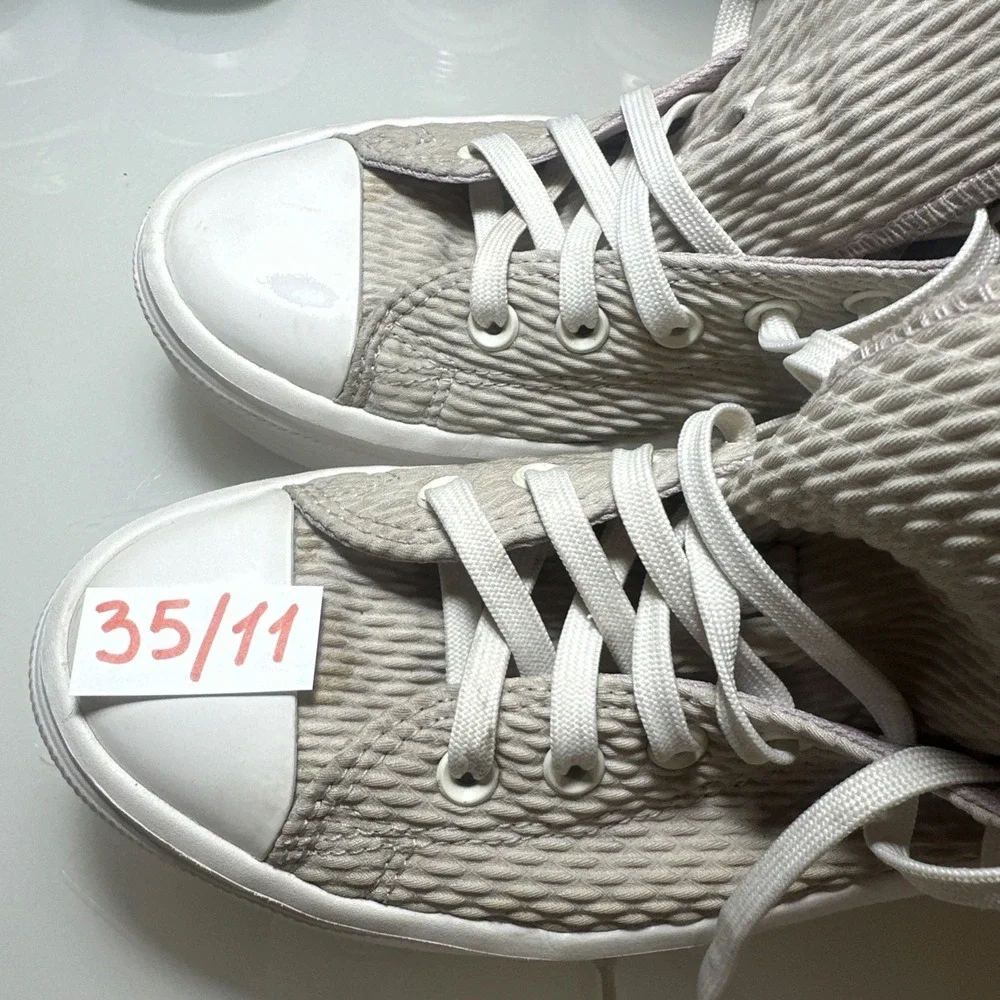 Converse Chuck Taylor All Star Move Hi Future womens cream sneakers shoes 9.5